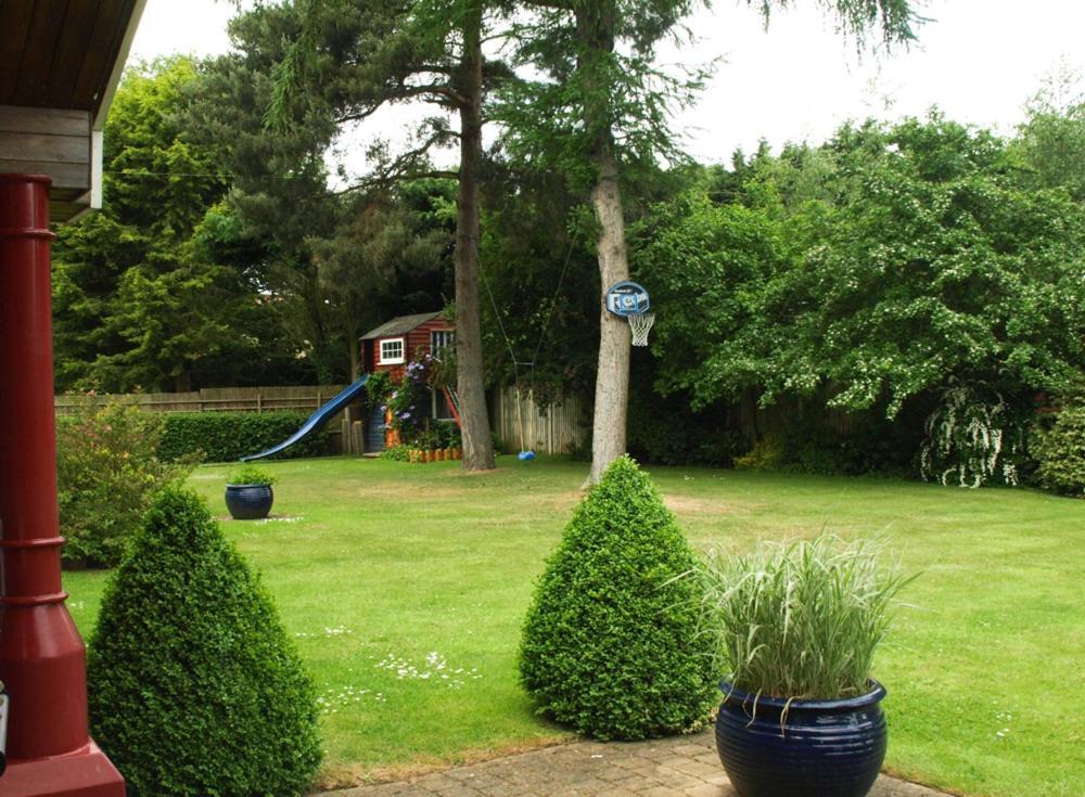 Surlingham Lodge Garden Cottage In Rspb Village Near NWI Exterior foto